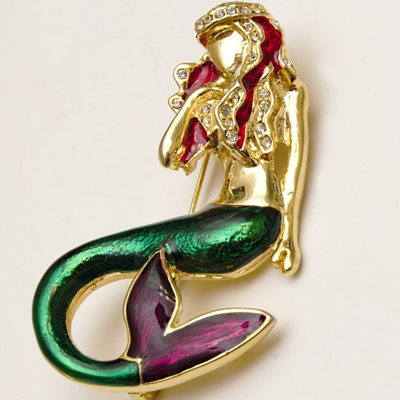 Jewelry - Vintage Mermaid Brooch Pin Gold tone red and green